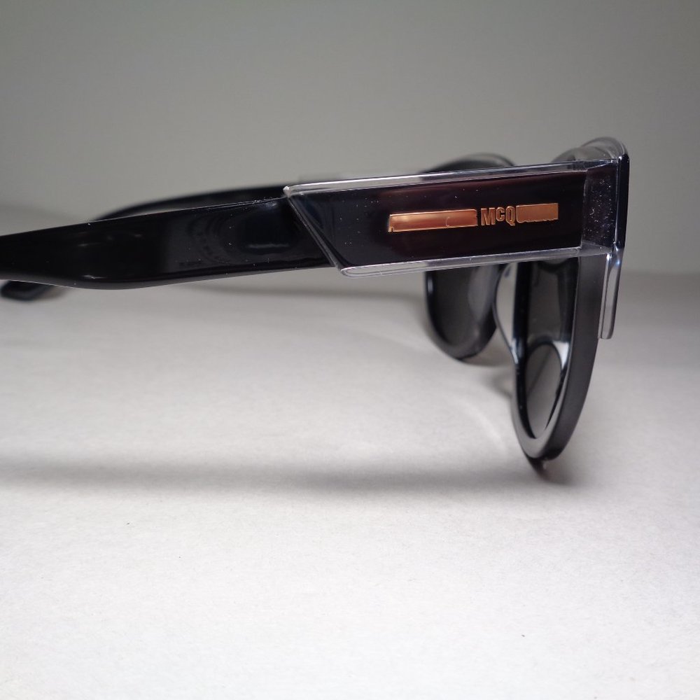 McQ by Alexander McQueen MQ0054S Black New Men's Sunglasses - Picture 9 of 15